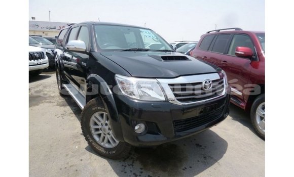 Acheter Import Voiture Toyota Hilux Noir à Import - Dubai, Iles Acheter Import Voiture Toyota Hilux Noir à Import - Dubai, Iles