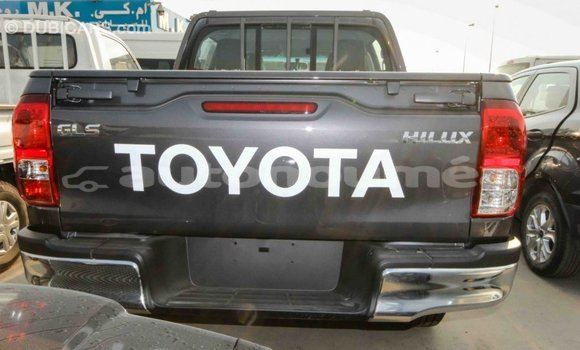 Acheter Import Voiture Toyota Hilux Autre à Import - Dubai, Iles Acheter Import Voiture Toyota Hilux Autre à Import - Dubai, Iles