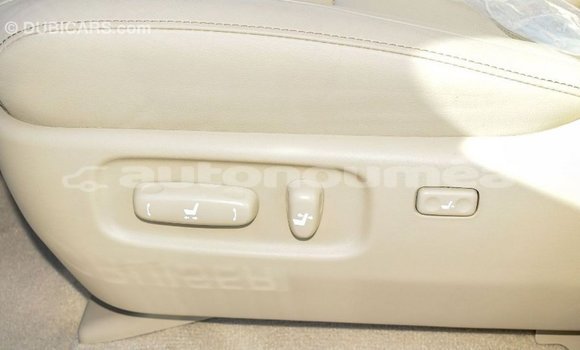 Buy Import Toyota Land Cruiser Black Car in Import - Dubai in Iles Buy Import Toyota Land Cruiser Black Car in Import - Dubai in Iles