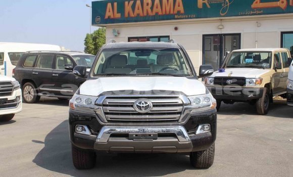 Buy Import Toyota Land Cruiser Black Car in Import - Dubai in Iles Buy Import Toyota Land Cruiser Black Car in Import - Dubai in Iles