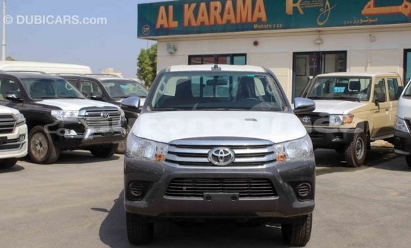 Buy Import Toyota Hilux Other Car in Import - Dubai in Iles Buy Import Toyota Hilux Other Car in Import - Dubai in Iles