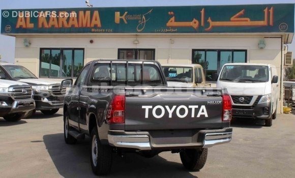 Buy Import Toyota Hilux Other Car in Import - Dubai in Iles Buy Import Toyota Hilux Other Car in Import - Dubai in Iles
