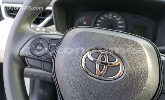 Buy Import Toyota Corolla White Car in Import - Dubai in Iles Buy Import Toyota Corolla White Car in Import - Dubai in Iles