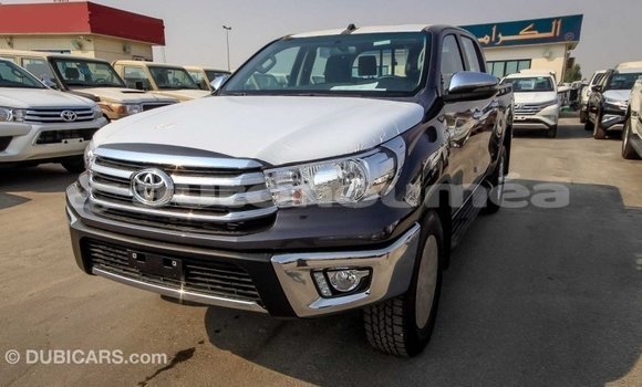 Buy Import Toyota Hilux Other Car in Import - Dubai in Iles Buy Import Toyota Hilux Other Car in Import - Dubai in Iles
