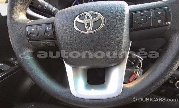 Buy Import Toyota Hilux Other Car in Import - Dubai in Iles Buy Import Toyota Hilux Other Car in Import - Dubai in Iles