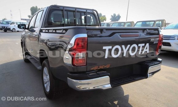 Buy Import Toyota Hilux Other Car in Import - Dubai in Iles Buy Import Toyota Hilux Other Car in Import - Dubai in Iles