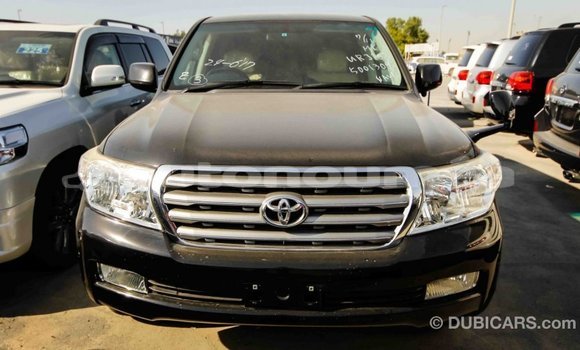 Buy Import Toyota Land Cruiser Black Car in Import - Dubai in Iles Buy Import Toyota Land Cruiser Black Car in Import - Dubai in Iles