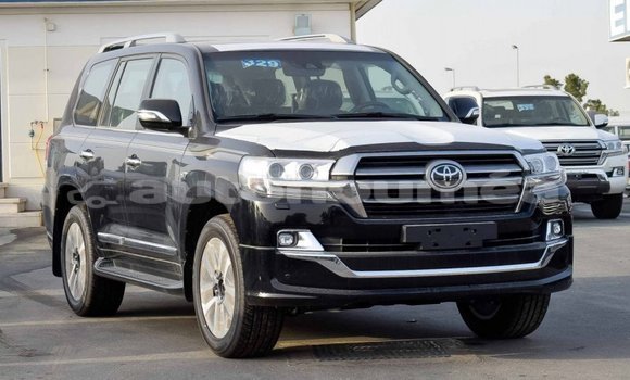 Acheter Import Voiture Toyota Land Cruiser Noir à Import - Dubai, Iles Acheter Import Voiture Toyota Land Cruiser Noir à Import - Dubai, Iles