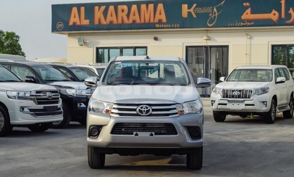 Buy Import Toyota Hilux Other Car in Import - Dubai in Iles Buy Import Toyota Hilux Other Car in Import - Dubai in Iles