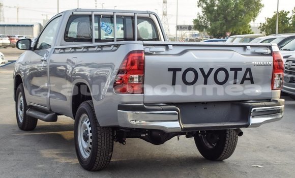 Buy Import Toyota Hilux Other Car in Import - Dubai in Iles Buy Import Toyota Hilux Other Car in Import - Dubai in Iles