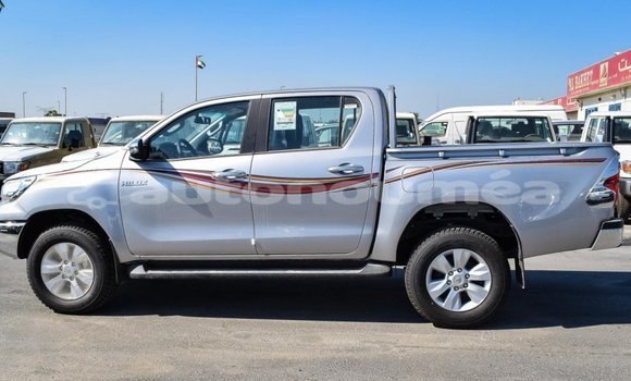 Buy Import Toyota Hilux Other Car in Import - Dubai in Iles Buy Import Toyota Hilux Other Car in Import - Dubai in Iles