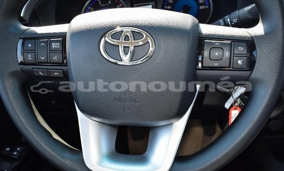 Buy Import Toyota Hilux Other Car in Import - Dubai in Iles Buy Import Toyota Hilux Other Car in Import - Dubai in Iles
