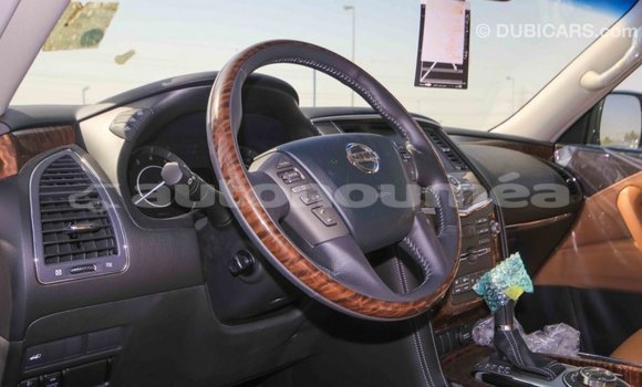 Acheter Import Voiture Nissan Patrol Blanc à Import - Dubai, Iles Acheter Import Voiture Nissan Patrol Blanc à Import - Dubai, Iles