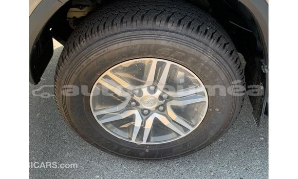 Acheter Import Voiture Toyota Fortuner Autre à Import - Dubai, Iles Acheter Import Voiture Toyota Fortuner Autre à Import - Dubai, Iles