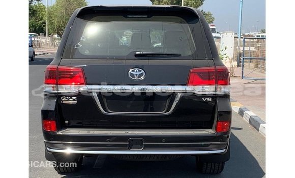 Buy Import Toyota Land Cruiser Black Car in Import - Dubai in Iles Buy Import Toyota Land Cruiser Black Car in Import - Dubai in Iles