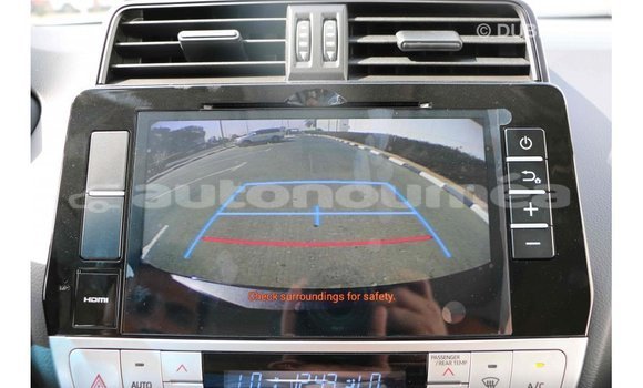 Acheter Import Voiture Toyota Prado Noir à Import - Dubai, Iles Acheter Import Voiture Toyota Prado Noir à Import - Dubai, Iles