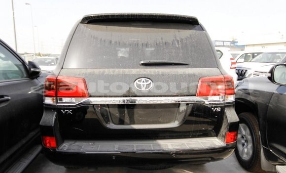 Acheter Import Voiture Toyota Land Cruiser Noir à Import - Dubai, Iles Acheter Import Voiture Toyota Land Cruiser Noir à Import - Dubai, Iles
