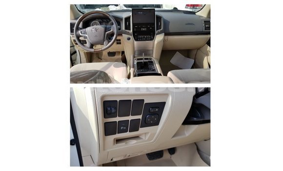 Buy Import Toyota Land Cruiser White Car in Import - Dubai in Iles Buy Import Toyota Land Cruiser White Car in Import - Dubai in Iles