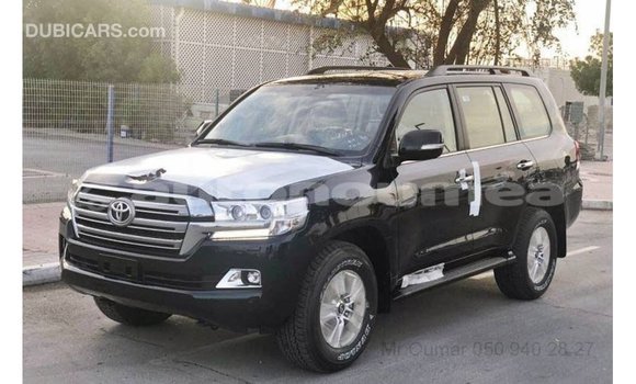 Buy Import Toyota Land Cruiser Black Car in Import - Dubai in Iles Buy Import Toyota Land Cruiser Black Car in Import - Dubai in Iles