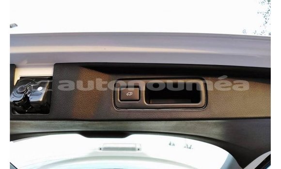 Acheter Import Voiture Toyota Fortuner Blanc à Import - Dubai, Iles Acheter Import Voiture Toyota Fortuner Blanc à Import - Dubai, Iles