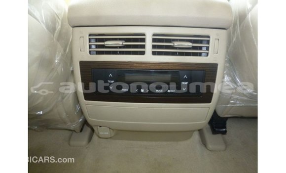 Acheter Import Voiture Toyota Land Cruiser Noir à Import - Dubai, Iles Acheter Import Voiture Toyota Land Cruiser Noir à Import - Dubai, Iles