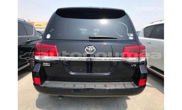 Acheter Import Voiture Toyota Land Cruiser Noir à Import - Dubai, Iles Acheter Import Voiture Toyota Land Cruiser Noir à Import - Dubai, Iles