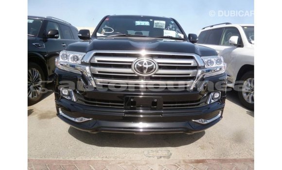 Acheter Import Voiture Toyota Land Cruiser Noir à Import - Dubai, Iles Acheter Import Voiture Toyota Land Cruiser Noir à Import - Dubai, Iles