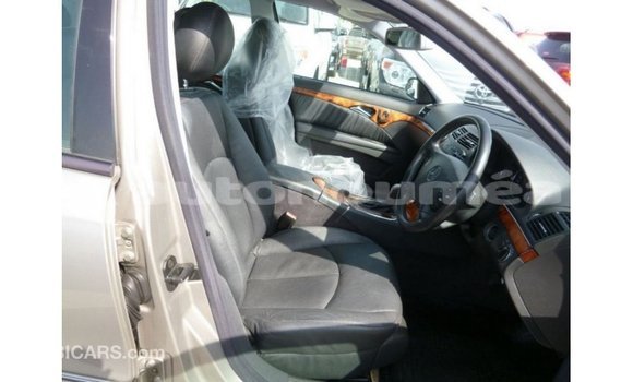 Acheter Import Voiture Mercedes-Benz 200 Autre à Import - Dubai, Iles Acheter Import Voiture Mercedes-Benz 200 Autre à Import - Dubai, Iles