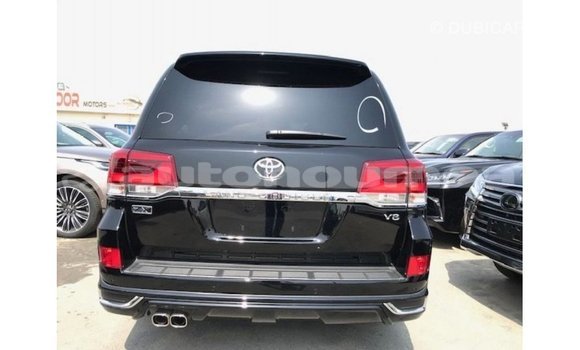 Acheter Import Voiture Toyota Land Cruiser Noir à Import - Dubai, Iles Acheter Import Voiture Toyota Land Cruiser Noir à Import - Dubai, Iles