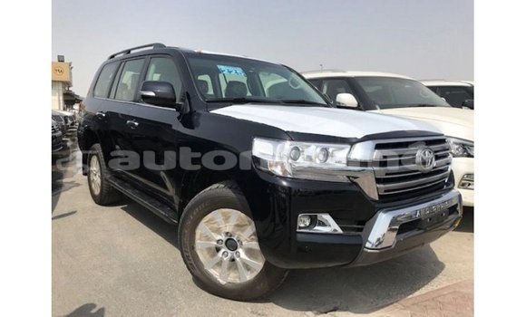 Acheter Import Voiture Toyota Land Cruiser Noir à Import - Dubai, Iles Acheter Import Voiture Toyota Land Cruiser Noir à Import - Dubai, Iles