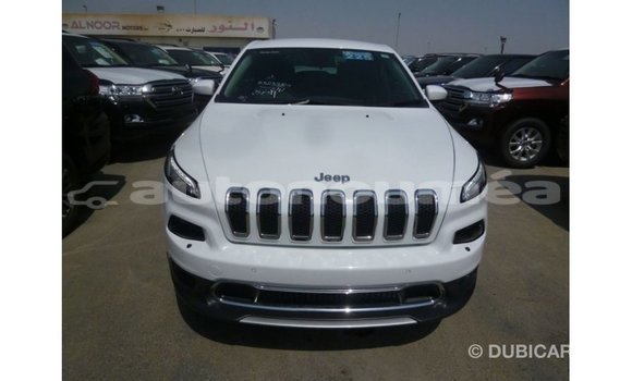 Acheter Import Voiture Jeep Cherokee Blanc à Import - Dubai, Iles Acheter Import Voiture Jeep Cherokee Blanc à Import - Dubai, Iles