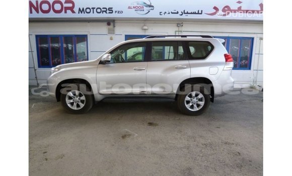 Acheter Import Voiture Toyota Prado Autre à Import - Dubai, Iles Acheter Import Voiture Toyota Prado Autre à Import - Dubai, Iles