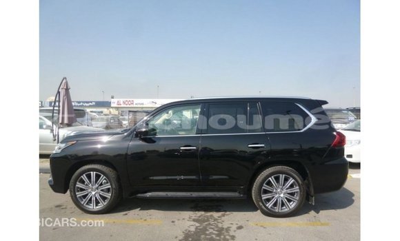 Acheter Import Voiture Lexus LX Noir à Import - Dubai, Iles Acheter Import Voiture Lexus LX Noir à Import - Dubai, Iles