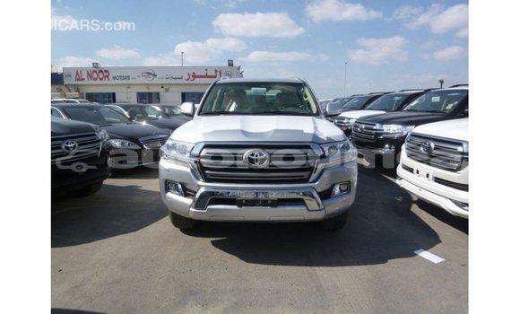 Acheter Import Voiture Toyota Land Cruiser Autre à Import - Dubai, Iles Acheter Import Voiture Toyota Land Cruiser Autre à Import - Dubai, Iles