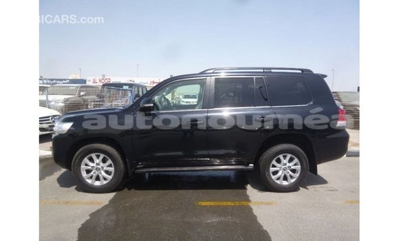 Acheter Import Voiture Toyota Land Cruiser Noir à Import - Dubai, Iles Acheter Import Voiture Toyota Land Cruiser Noir à Import - Dubai, Iles