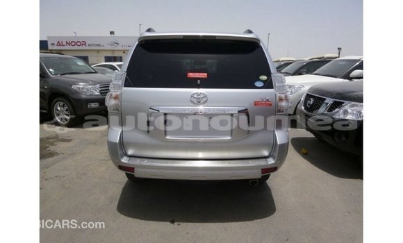 Acheter Import Voiture Toyota Prado Autre à Import - Dubai, Iles Acheter Import Voiture Toyota Prado Autre à Import - Dubai, Iles