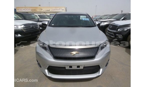 Acheter Import Voiture Toyota Harrier Autre à Import - Dubai, Iles Acheter Import Voiture Toyota Harrier Autre à Import - Dubai, Iles