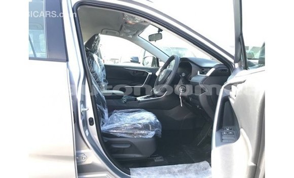 Acheter Import Utilitaire Toyota HiAce Autre à Import - Dubai, Iles Acheter Import Utilitaire Toyota HiAce Autre à Import - Dubai, Iles