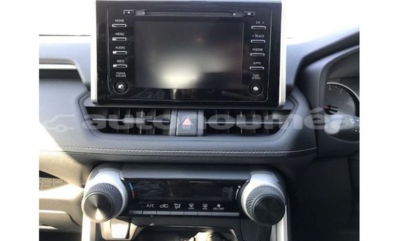 Acheter Import Utilitaire Toyota HiAce Autre à Import - Dubai, Iles Acheter Import Utilitaire Toyota HiAce Autre à Import - Dubai, Iles