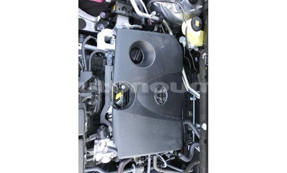 Acheter Import Utilitaire Toyota HiAce Autre à Import - Dubai, Iles Acheter Import Utilitaire Toyota HiAce Autre à Import - Dubai, Iles