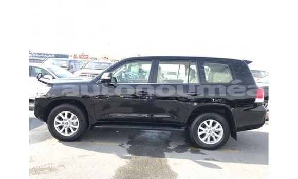Buy Import Toyota Land Cruiser Black Car in Import - Dubai in Iles Buy Import Toyota Land Cruiser Black Car in Import - Dubai in Iles