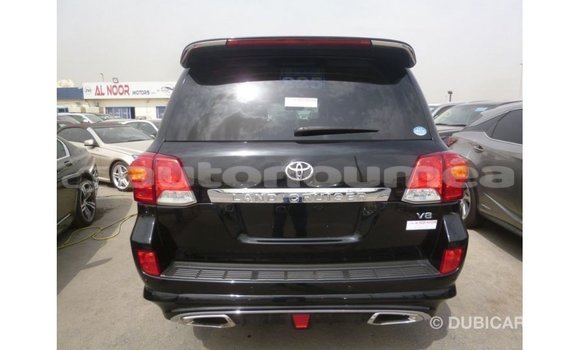Acheter Import Voiture Toyota Land Cruiser Noir à Import - Dubai, Iles Acheter Import Voiture Toyota Land Cruiser Noir à Import - Dubai, Iles