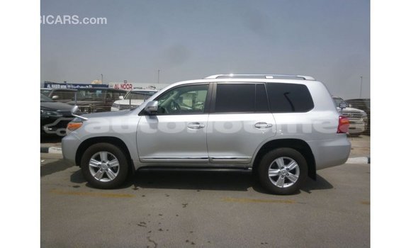 Acheter Import Voiture Toyota Land Cruiser Autre à Import - Dubai, Iles Acheter Import Voiture Toyota Land Cruiser Autre à Import - Dubai, Iles