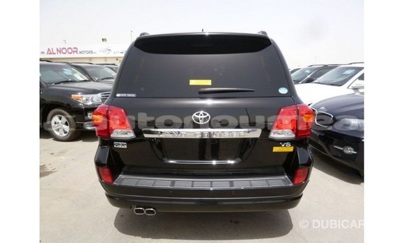 Acheter Import Voiture Toyota Land Cruiser Noir à Import - Dubai, Iles Acheter Import Voiture Toyota Land Cruiser Noir à Import - Dubai, Iles