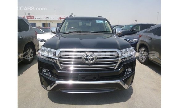 Acheter Import Voiture Toyota Land Cruiser Noir à Import - Dubai, Iles Acheter Import Voiture Toyota Land Cruiser Noir à Import - Dubai, Iles