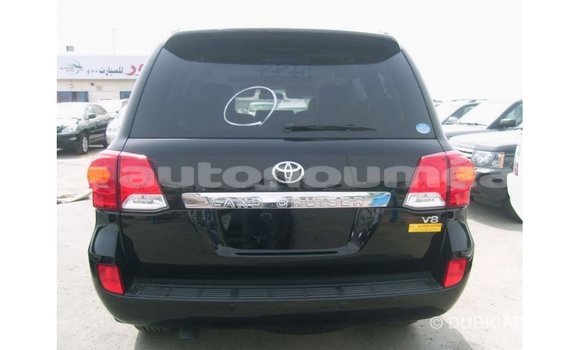 Acheter Import Voiture Toyota Land Cruiser Noir à Import - Dubai, Iles Acheter Import Voiture Toyota Land Cruiser Noir à Import - Dubai, Iles