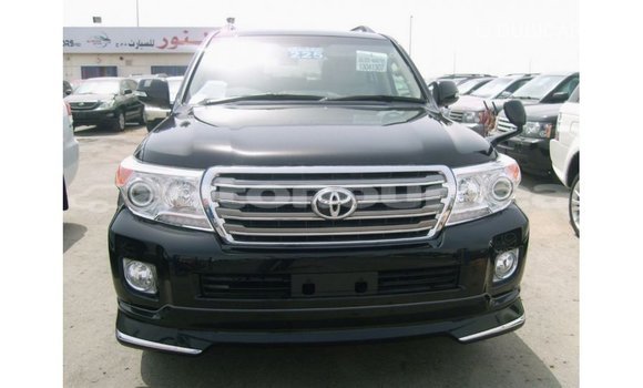 Acheter Import Voiture Toyota Land Cruiser Noir à Import - Dubai, Iles Acheter Import Voiture Toyota Land Cruiser Noir à Import - Dubai, Iles