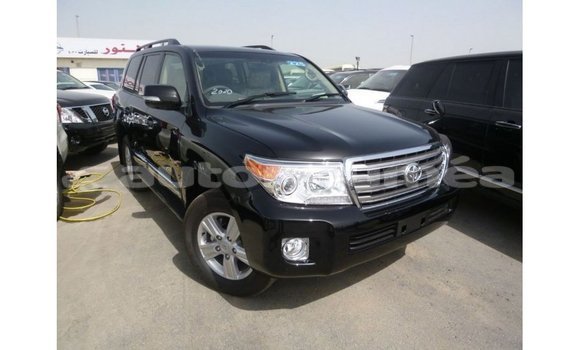 Acheter Import Voiture Toyota Land Cruiser Noir à Import - Dubai, Iles Acheter Import Voiture Toyota Land Cruiser Noir à Import - Dubai, Iles