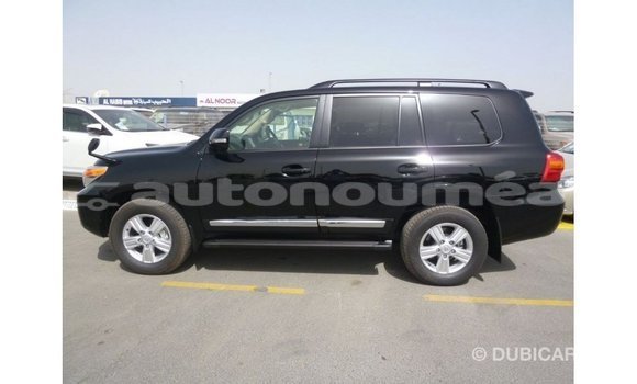 Acheter Import Voiture Toyota Land Cruiser Noir à Import - Dubai, Iles Acheter Import Voiture Toyota Land Cruiser Noir à Import - Dubai, Iles