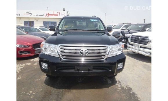 Acheter Import Voiture Toyota Land Cruiser Noir à Import - Dubai, Iles Acheter Import Voiture Toyota Land Cruiser Noir à Import - Dubai, Iles